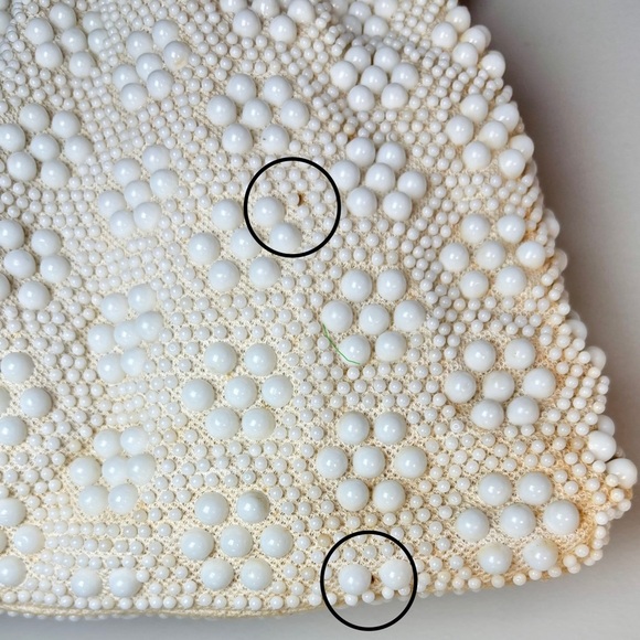 Vintage 1950s Candy Dot Cream & White Double Beaded Hand Bag - Picture 8 of 15